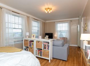 Lynnyale, Seattle, WA 98102