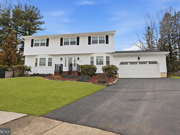 2nd image of 17 Yeger Rd