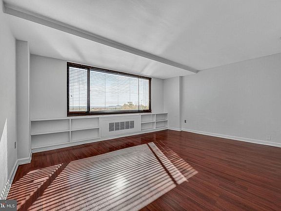 2nd image of 1011 Arlington Blvd APT 539