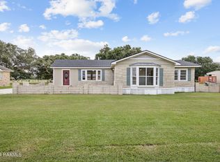 103 Sand Pebble Dr, Lafayette, LA 70506