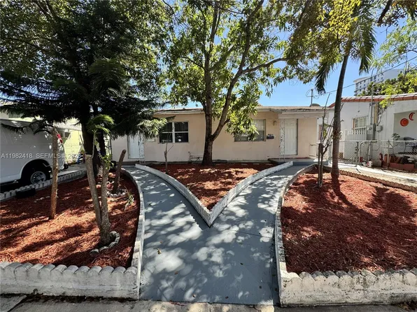 2142 NW 1st St #2142, Miami, FL 33125