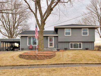 633 Greenfield Pkwy, Des Moines, IA, 50320