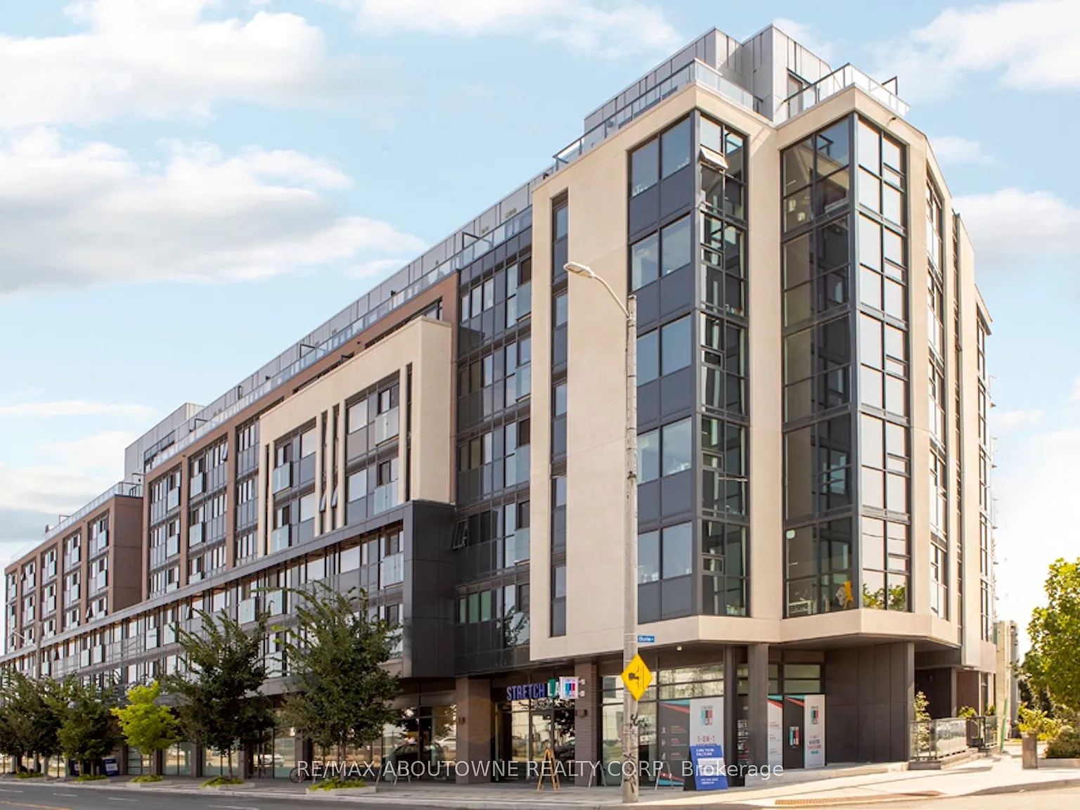 2 bed, $2,750 — Photo 1