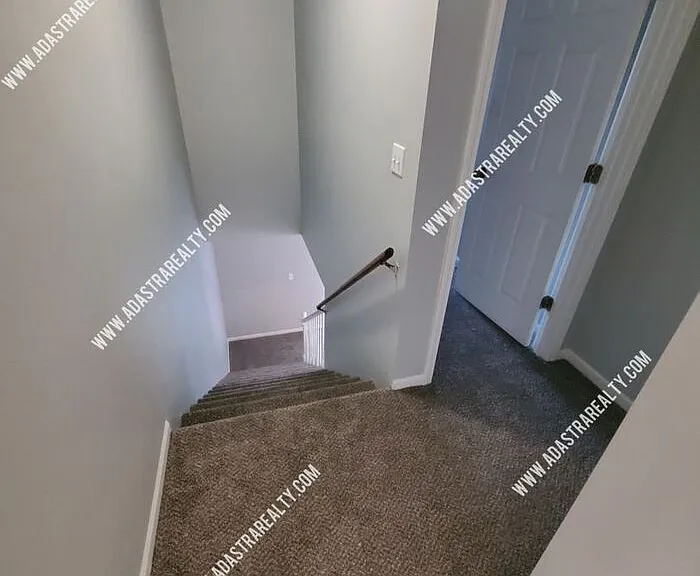 304 N 9th St #B — Photo 12