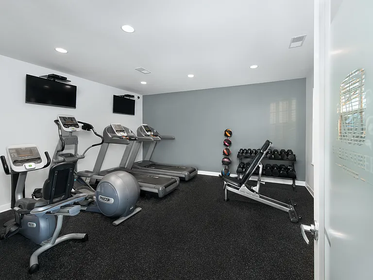 Wells Street Station 24-Hour Fitness Center