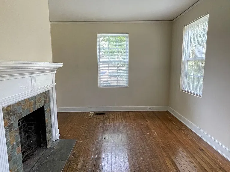 420 Virginia St — Photo 3