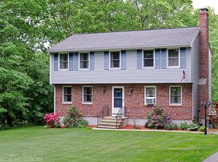 135 Douglas Rd, Webster, MA 01570