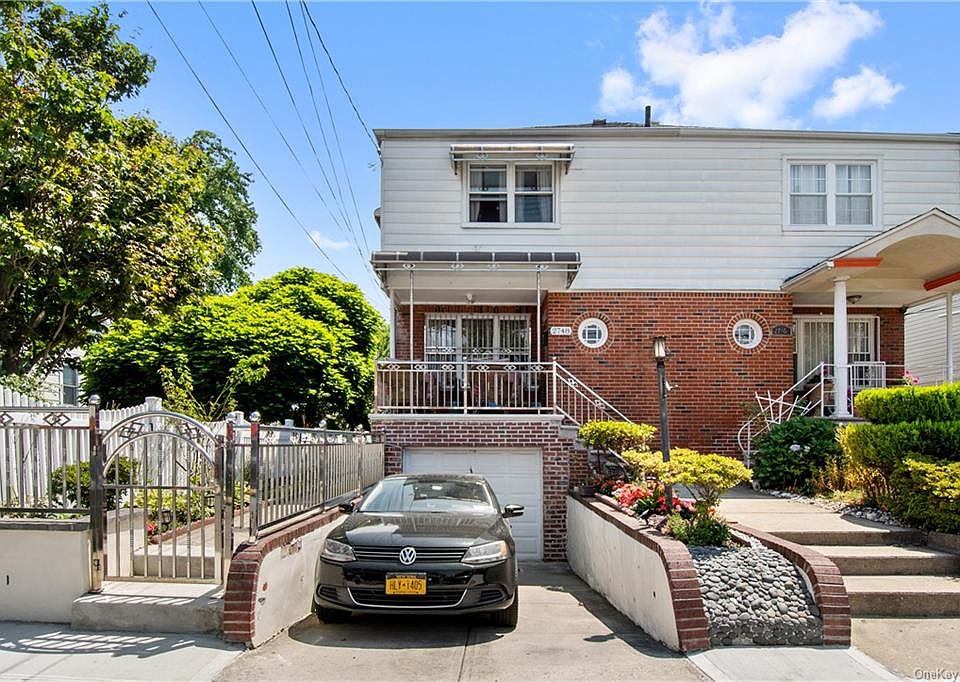 1st image of 2748 Yates Ave