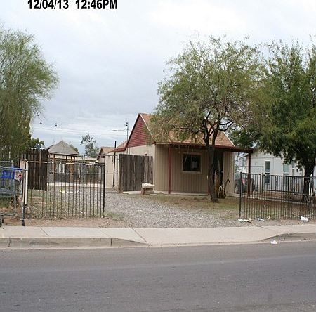 2nd image of 713 S Central Ave