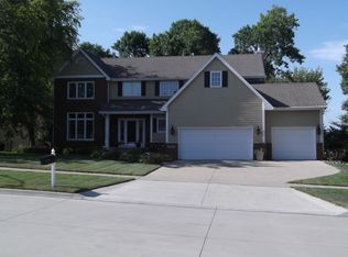 5935 Northview Dr, West Des Moines, IA 50266