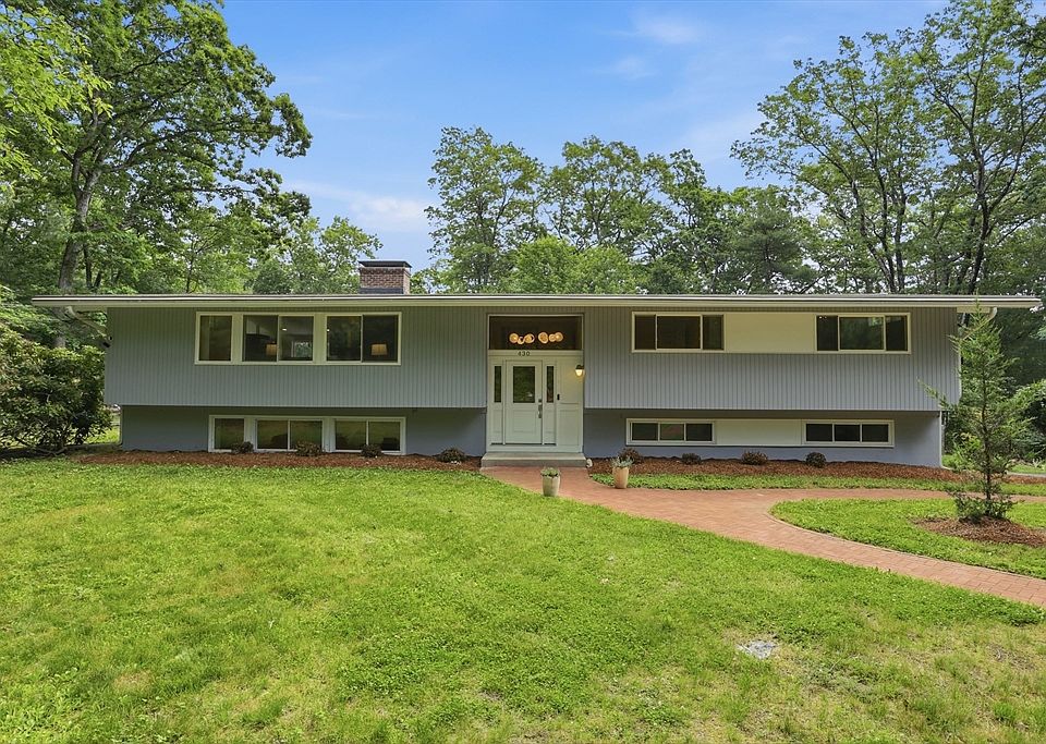 1st image of 430 Heald Rd