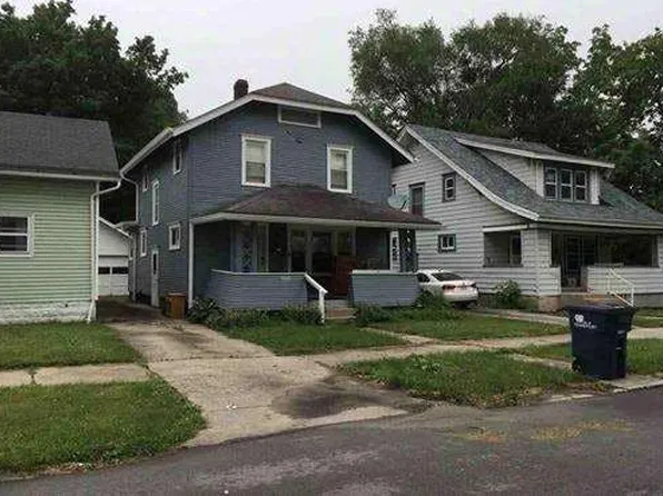 1352 E Clinton St, Frankfort, IN 46041