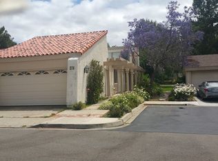 26 Oak Tree Ln, Irvine, CA 92612