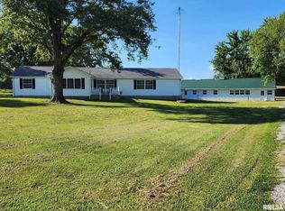 7349 County Road 1225 N, Mc Leansboro, IL 62859