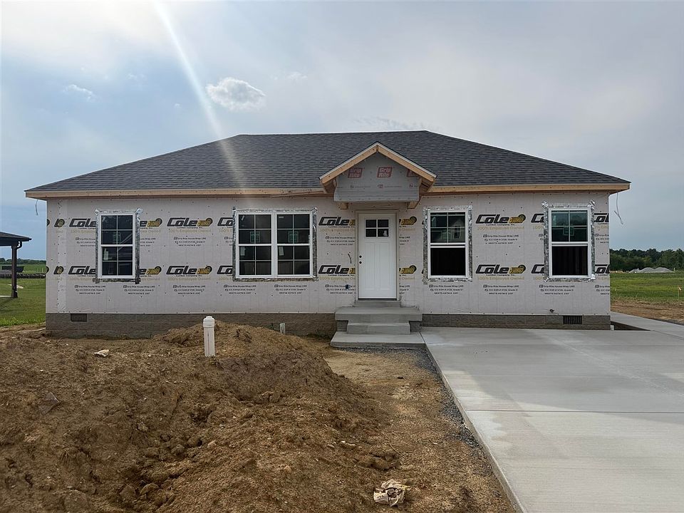 1st image of 1102 Brook Ct Lot 36
