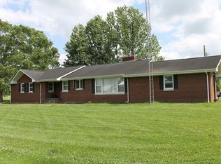 833 S Base Rd, Brownstown, IN 47220