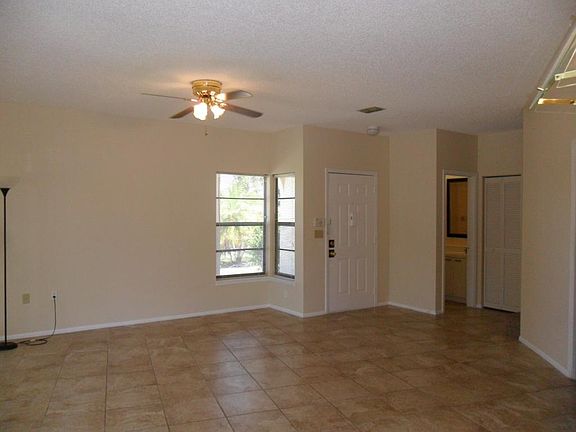 MORE TILED LIVING AREA