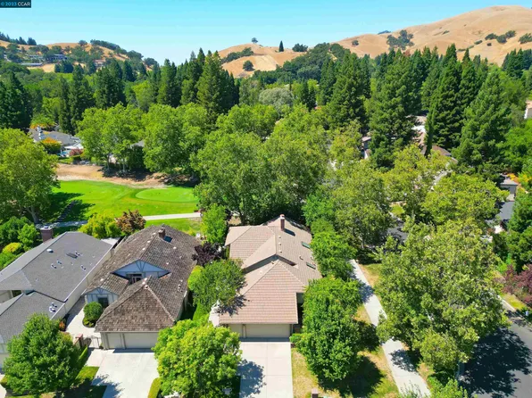 300 Jacaranda Dr, Danville, CA 94506