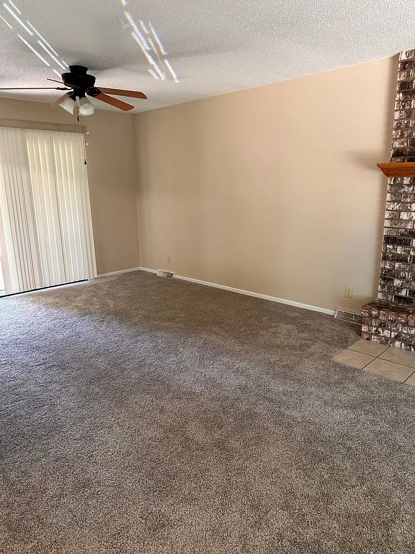 3818 N 25th St. St. Joseph, MO 64505 — Photo 3