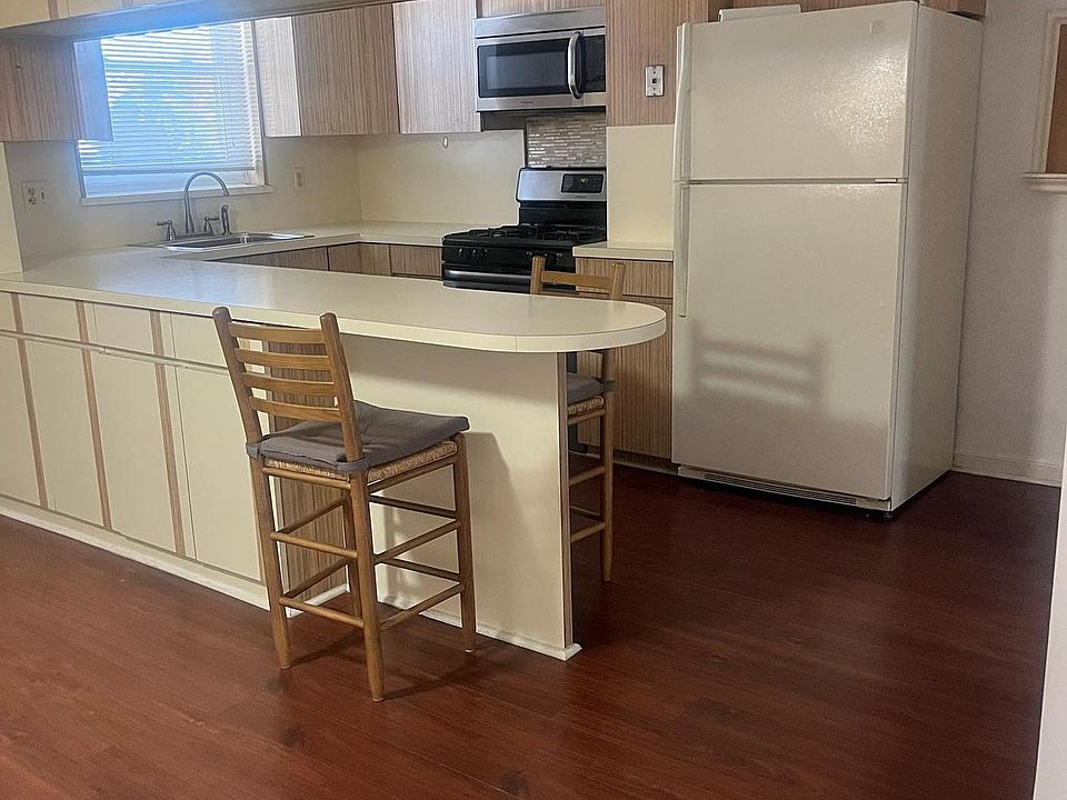 1st image of 2502 Westervelt Ave #1
