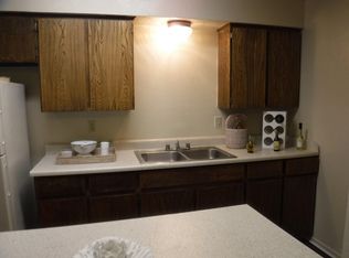 3017 Park Square Dr APT 201, Irving, TX 75060