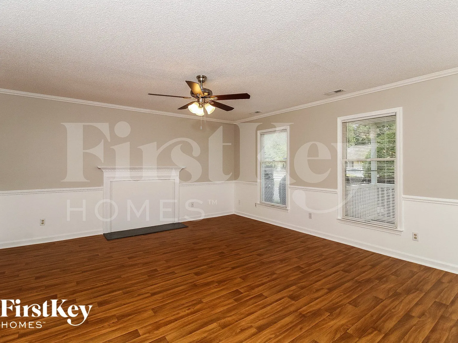 3 bed, 3.0 bath, 1897 sqft, $1,840 — Photo 3