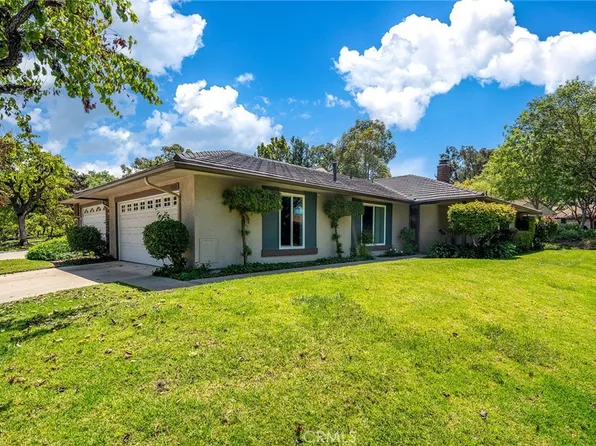 5252 Thorn Tree Ln, Irvine, CA 92612