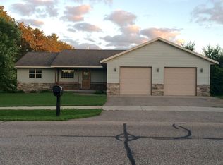 4801 River Dr, Plover, WI 54467