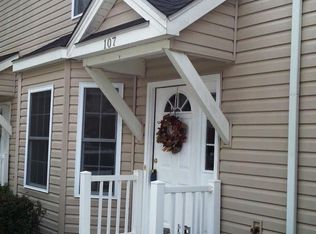 107 Sutherland Dr, Radford, VA 24141