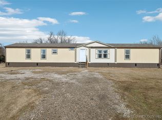 24600 S 4260th Rd, Chelsea, OK 74016