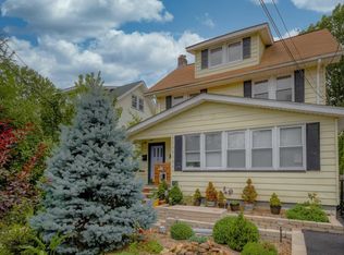 404 Lincoln Ave, Rutherford, NJ 07070