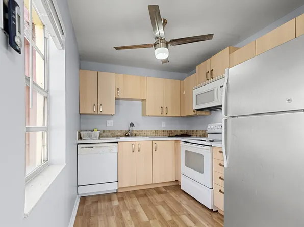 605 Flanders M, Delray Beach, FL 33484