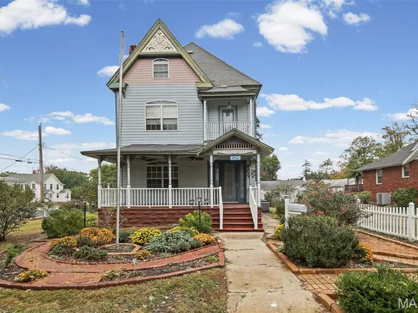 679 E Saint Louis St, Nashville, IL 62263