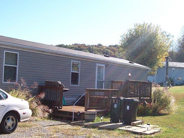 2nd image of 1717 White Gravel Dewey Rd
