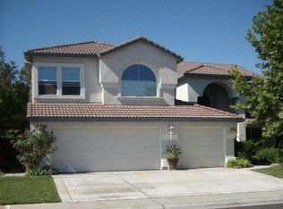 2720 Harbour View Ln, Elk Grove, CA 95758