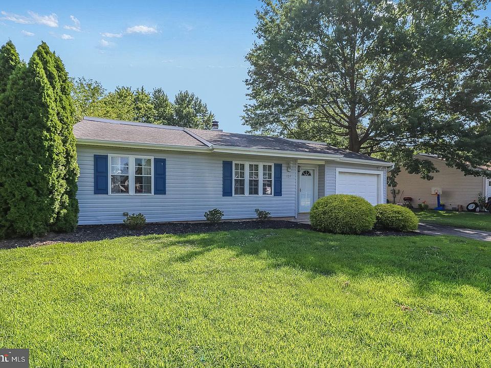1st image of 127 Piano Dr
