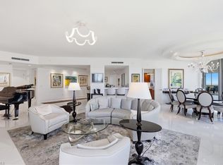 13675 Vanderbilt DR #810, NAPLES, FL 34110