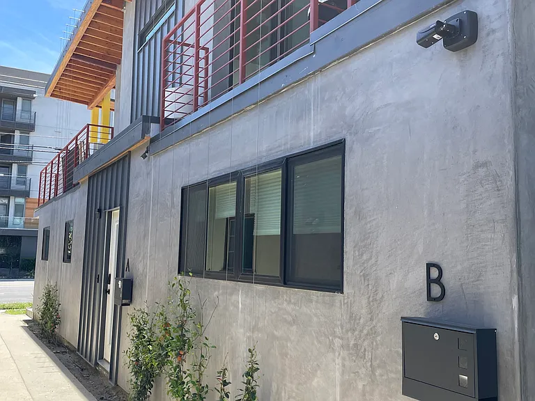 3505 W Alameda Ave #102 — Photo 22