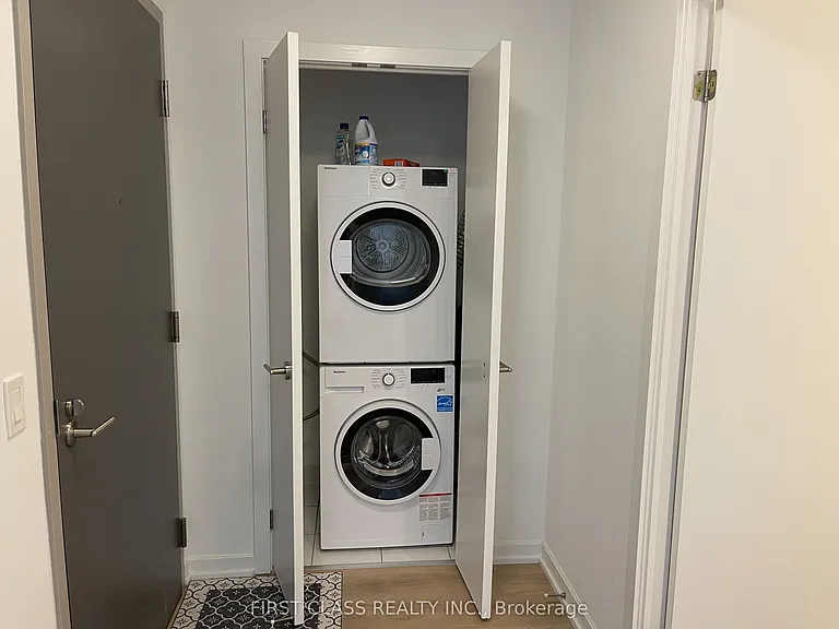 32 Forest Manor Rd #810 — Photo 8