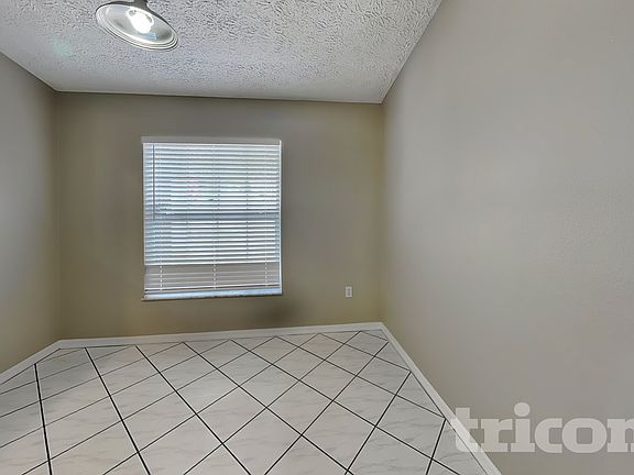 4th image of 7028 Covewood Dr