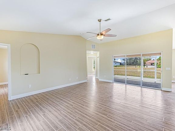 5th image of 3507 SW 12th Ave