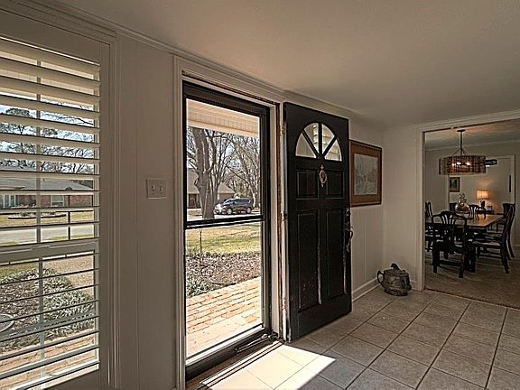 4th image of 1708 Tennyson Dr