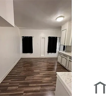 813 W 43rd St — Photo 9