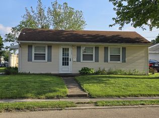 2102 6th St, Peru, IL 61354