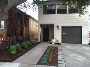 1911 Chestnut St, Alameda, CA 94501