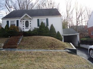 901 N Coalter St, Staunton, VA 24401