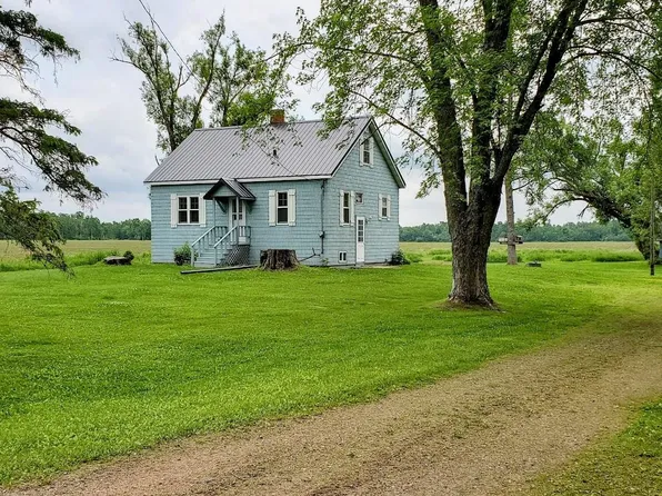 W12781 Rangeline Rd, Deerbrook, WI 54424