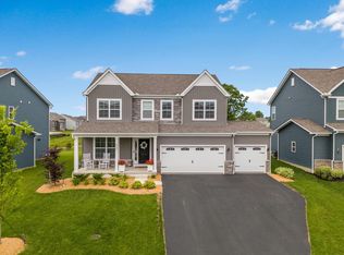 3596 Bluejay Ridge Dr, Powell, OH 43065