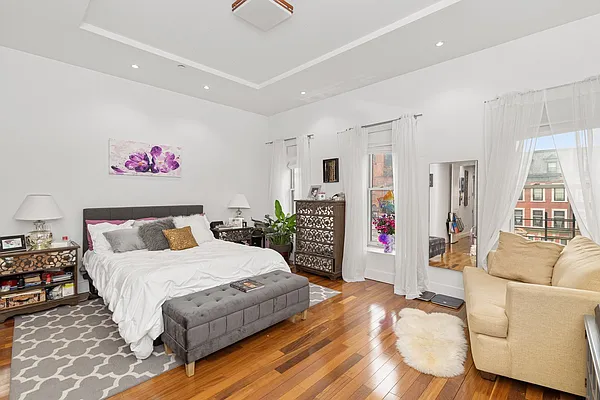 Rented by Pleasant Properties Real Estate LLC | media 3