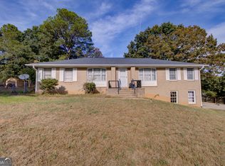 202 E Wright St, Winder, GA 30680